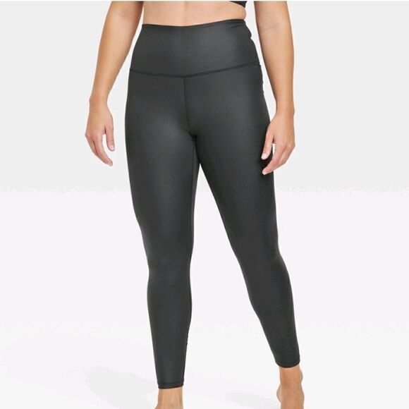 New All in Motion Women's Shine Leggings Size XXL NWT - Picture 1 of 8